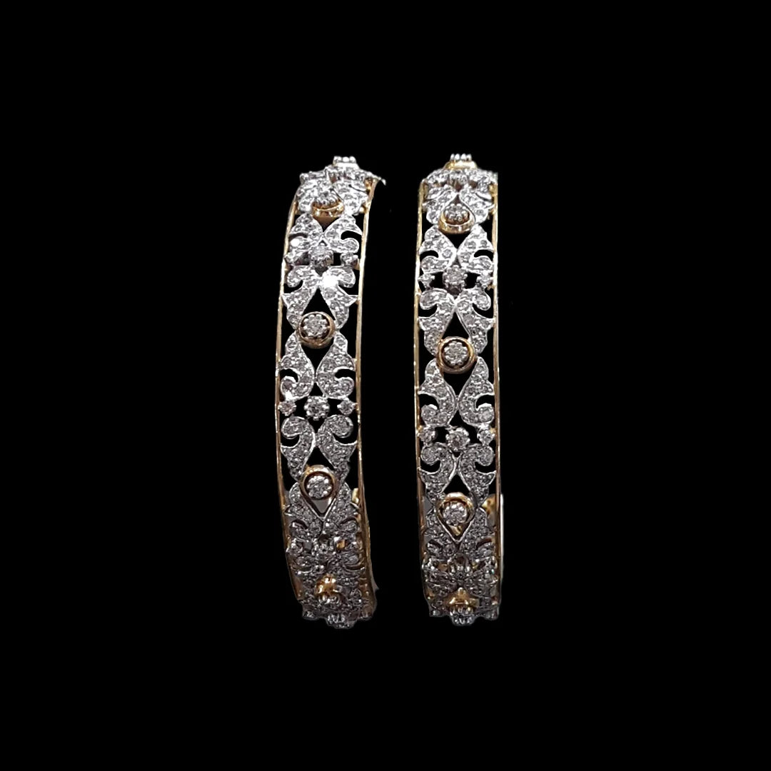 (BD-70) Bangle in Diamond (Diamond 11.82 CT, Gold 58.990 , 14KT)