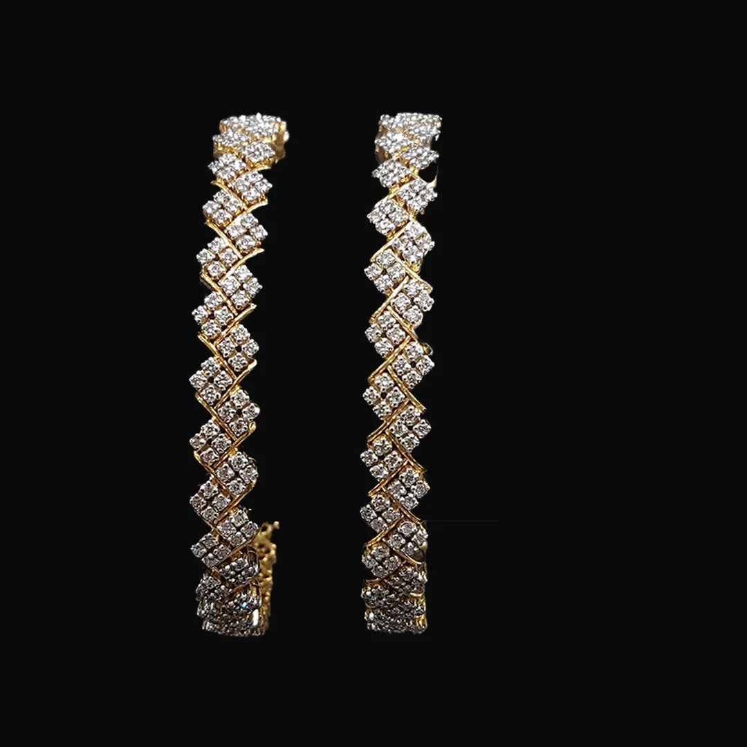 Bangles in Diamond (Diamond 7.17 CT, Gold 54.250 , 14KT)