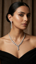 Labgrown Diamonds set (14ct Gold): Necklace: 36.67gm +   Earings: 14.98 gm,Total: 51.65gm(14ct Gold), Diamond: 20.86ct(N)+ 11.46ct(E), Total: 32.32ct (Labgrown Diamonds)