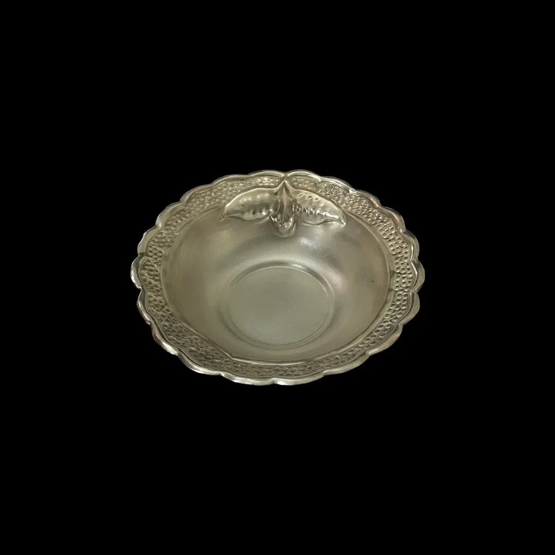 (K-10) 40 Grams Silver Bowl