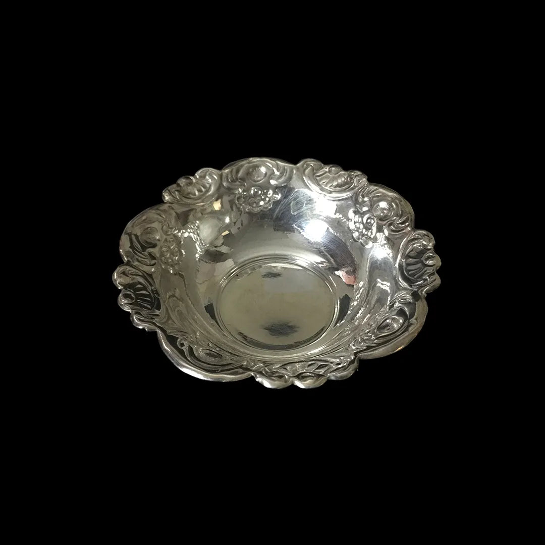 (K-11) 49 Grams Silver Bowl