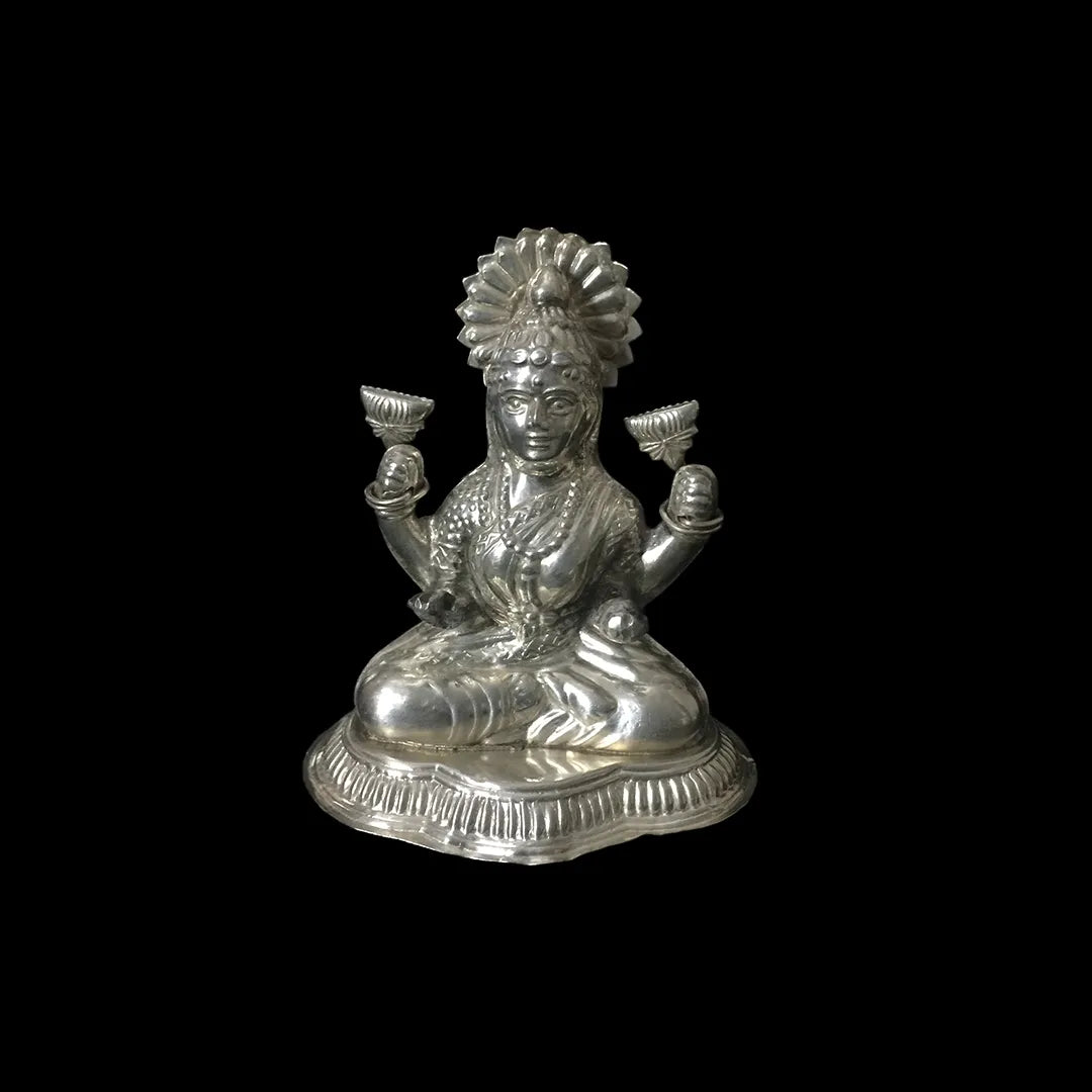 (L-2) Goddess Laxmi Idol in Silver ,84 Grams