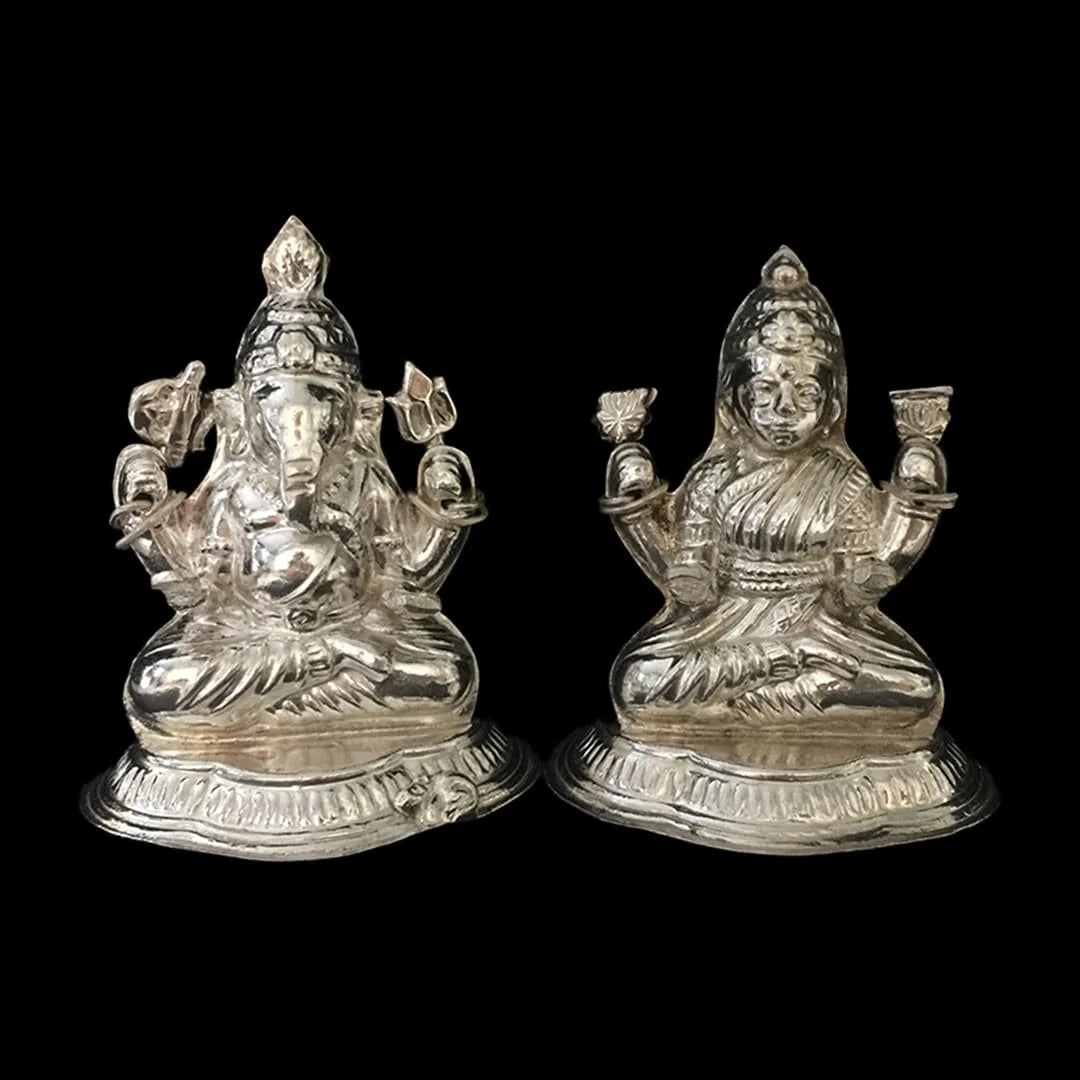 (LG-27) Laxmi and Ganesh Idols in Silver, 39 Grams Pair