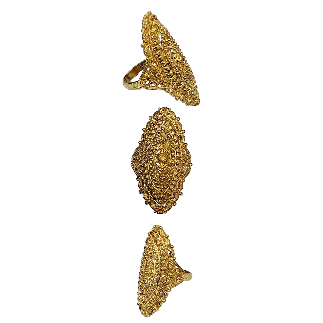 (LRG-323) Gold Ladies Ring , 4.642 Grams 22 CT