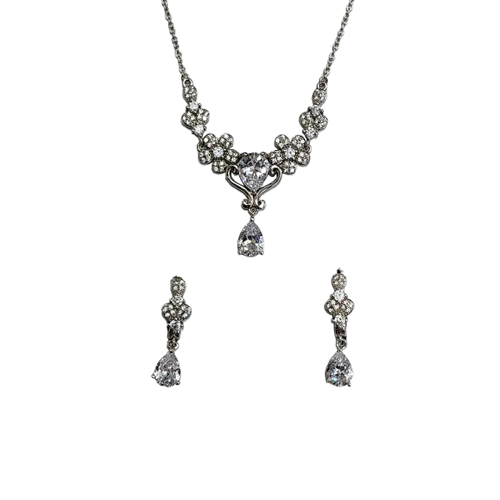 Pendant set in Sterling Silver 92.5% Purity with stone rs 3000