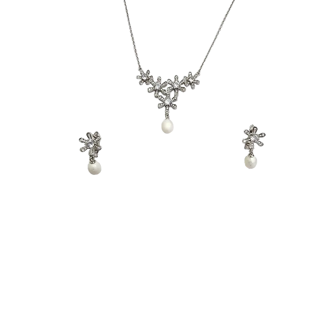 (SS-13) Pendant set in Sterling Silver 92.5% Purity Rs. 3300
