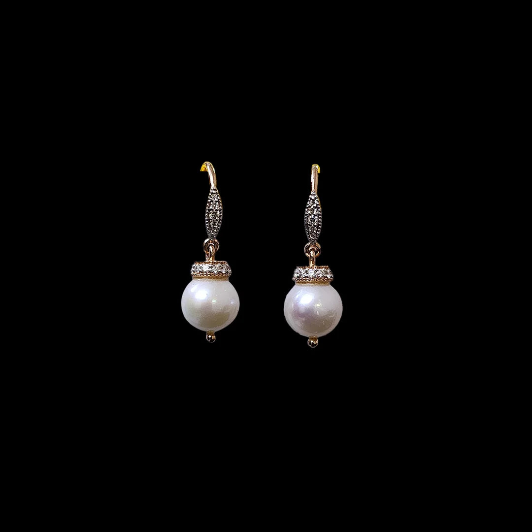 (TD-543) Diamond Earring, Gold 4.470 (14KT) Diamond 0.25